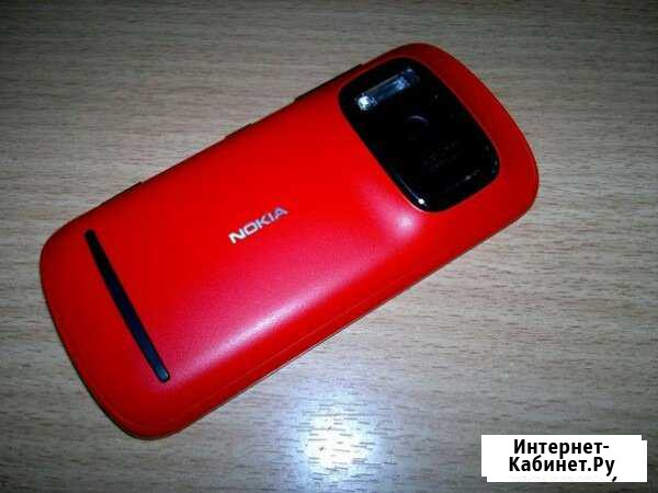 Nokia 808 красная Архангельск - изображение 1