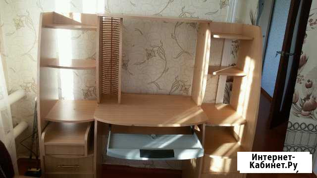 Компьютерный стол Новопокровская - изображение 1