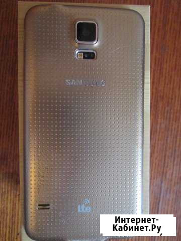 SAMSUNG Galaxy S5 Gold 16 Gb (с доставкой) Челябинск - изображение 1
