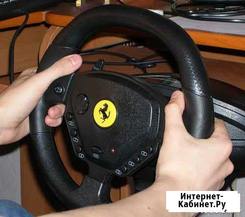 Руль и педали Thrustmaster Ferrari Киров - изображение 1