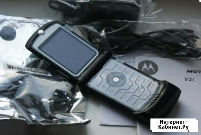 Motorola razr V3i Black оригинал,гарантия год Москва - изображение 1