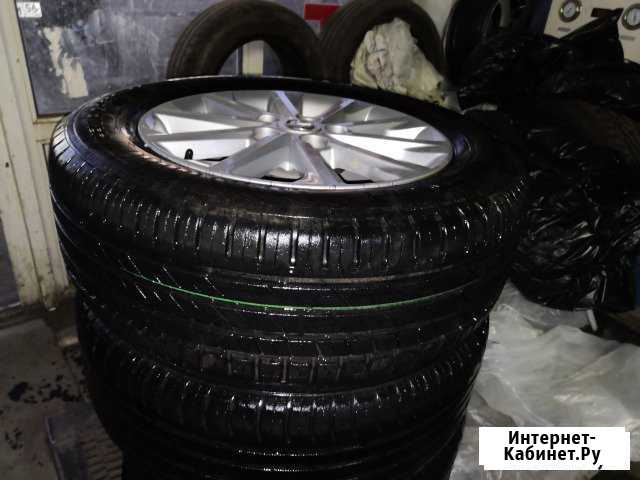 Колёса nokian 215/60 R16 диски toyota.б/у 1 год Бузулук - изображение 1