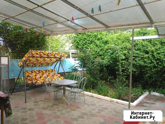 Комната 10 кв.м. в 2-к, 1/1 эт. Приморско-Ахтарск - изображение 1