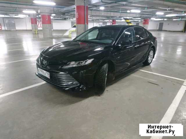 Аренда авто с водииелем Toyota Camry V70 (новая) Санкт-Петербург - изображение 1