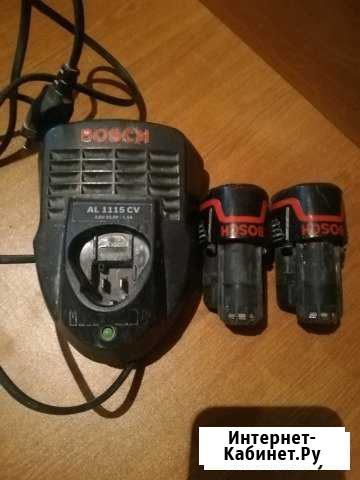 Зарядное Bosch + 2 аккумулятора 10,8V. Зарядное Bo Мончегорск - изображение 1