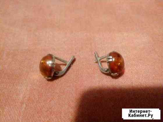 Продам серебряные серьги с янтарем Севастополь