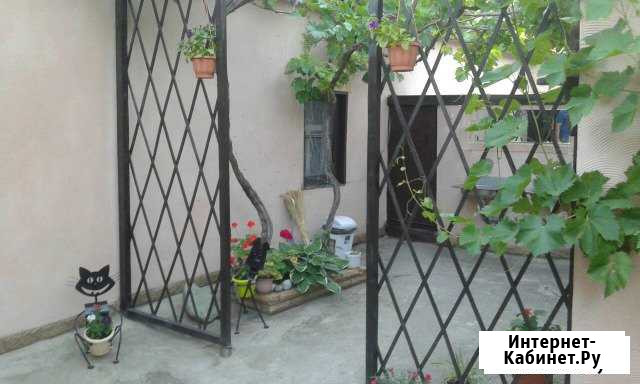 Комната 25 кв.м. в 2-к, 1/1 эт. Феодосия - изображение 1