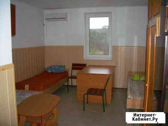 Комната 40 кв.м. в 9-к, 2/2 эт. Севастополь