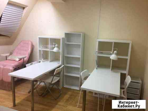 Сдам рабочее место мастеру маникюра/ педикюра Сочи