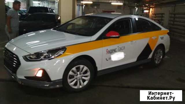 Оклейка авто пленкой Тонировка Гост Бренд для такс Москва - изображение 1
