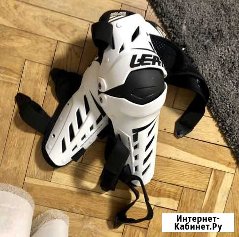 Наколенники шарнирные Leatt Dual Axis Москва - изображение 1