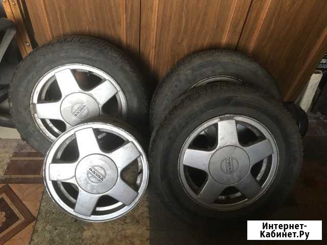 Volvo литьё r14 4x10 заводское фирменное Великий Новгород - изображение 1