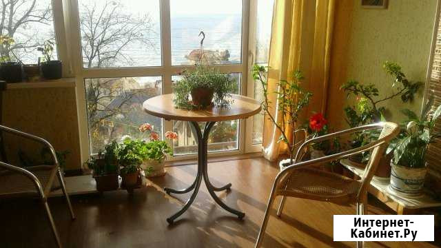Комната 17 кв.м. в 2-к, 2/2 эт. Сочи - изображение 1