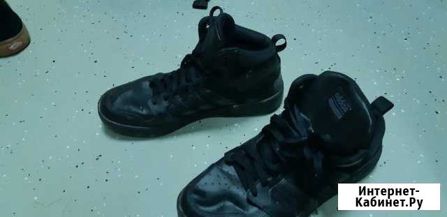 Кросовки Adidas Екатеринбург - изображение 1