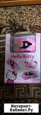 Машинки ездит по стене Калуга