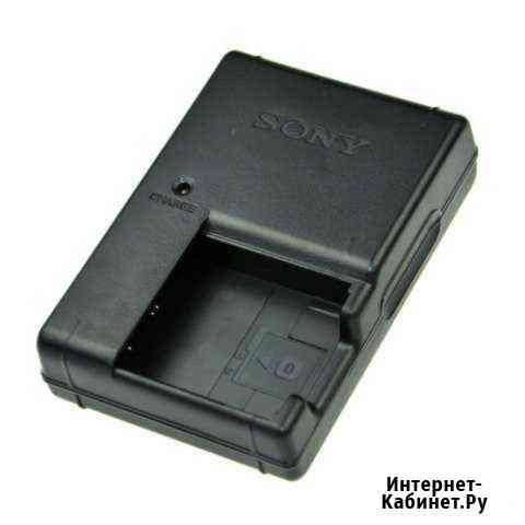 Оригинальное зарядное устройство Sony BC-CSG Чебоксары