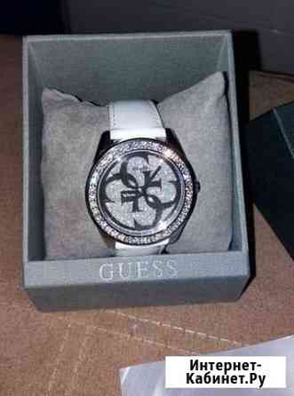 Часы Guess белые Подольск