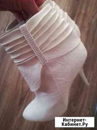 Ботильоны белые Липецк