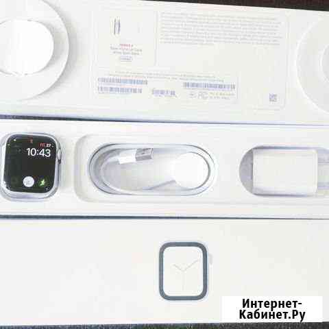Apple Watch 4 44mm (на гарантии) Омск