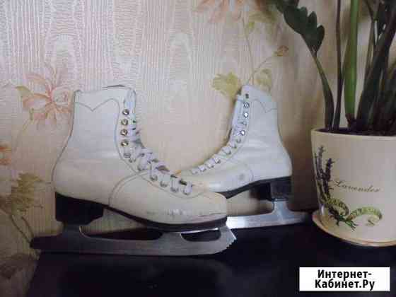 Продам коньки Новосибирск