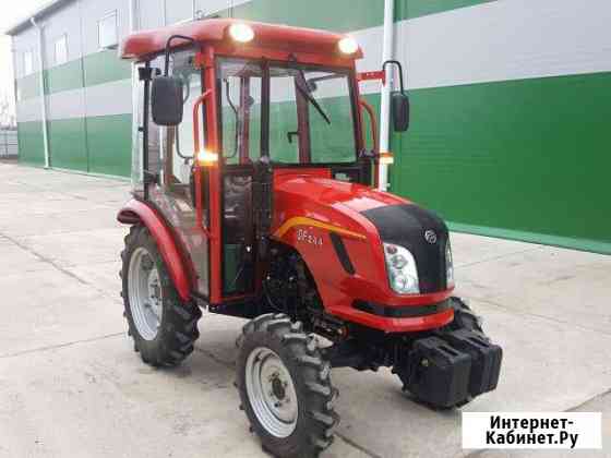 Трактор Dongfeng DF-244С с кабиной Белгород