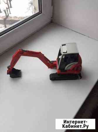 Экскаватор гусеничный мини Bruder Schaeff HR16 Владимир