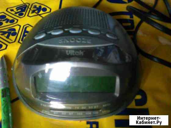 Часы-радио-будильник Витёк Курск