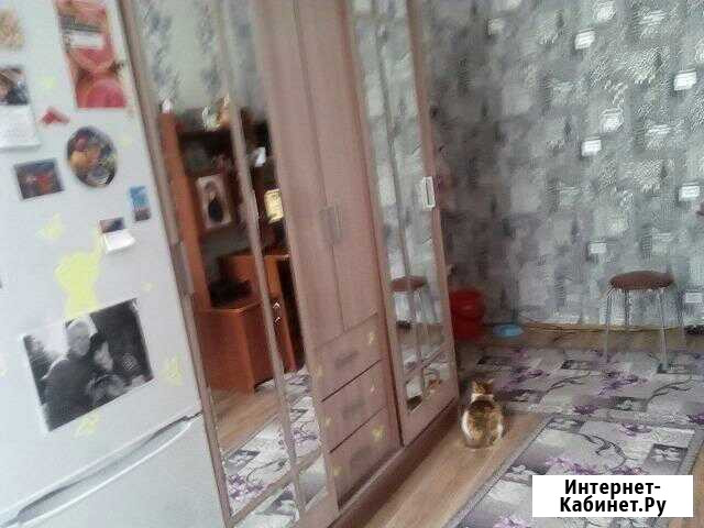 Комната 15 кв.м. в 4-к, 2/2 эт. Гатчина - изображение 1
