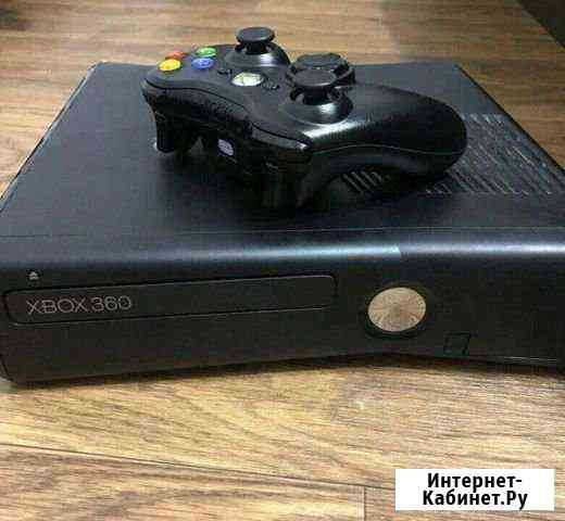 Xbox 360 + жёсткий диск + кинект + кабеля Серпухов