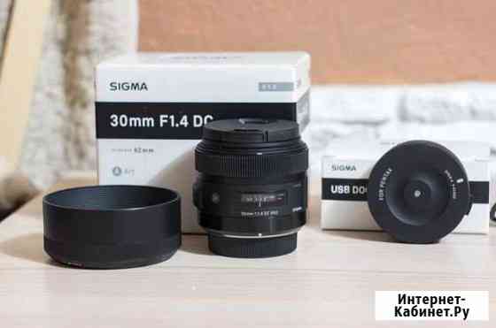 Sigma 30mm f1.4 Art на Pentax + док станция Севастополь