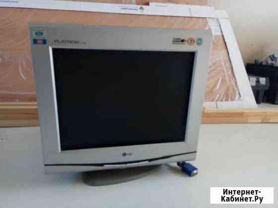 Монитор LG Flatron F 700P, 17  Б/У в раб сост Ростов-на-Дону