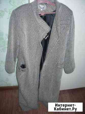 Пальто осеннее Астрахань