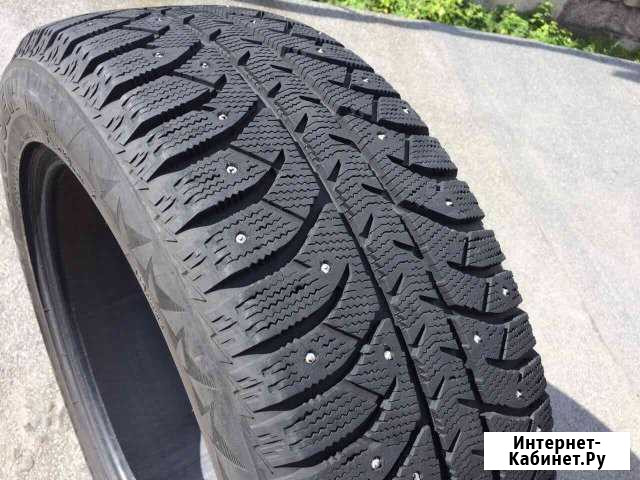 Шины зимние 4 шт. Bridgestone 235/55/19 Новокузнецк - изображение 1
