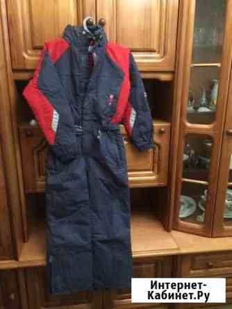 Комбинезон для зимних видов спорта Омск