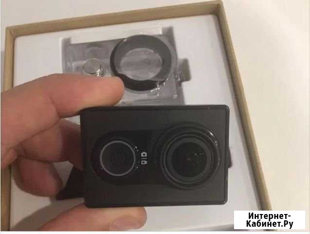 Экшн видеокамера XiaoYi Basic черный +аквабокс Курган - изображение 1