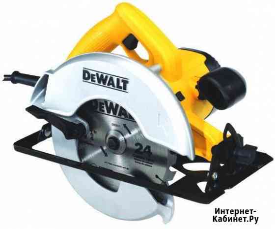 Пила дисковая Dewalt DWE560 Феодосия