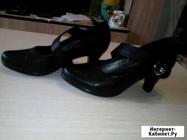 Босоножки на каблуке Петрозаводск - изображение 1
