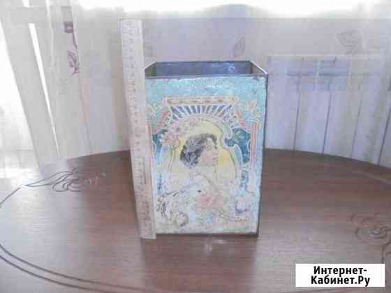 Коробка жестяная. Карамель. Дореволюционная Красноярск