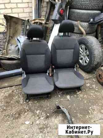 Сиденья на внедорожника и подходит на Ниву от Л200 Оренбург