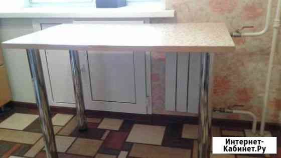 Продам кухонный стол Комсомольск-на-Амуре