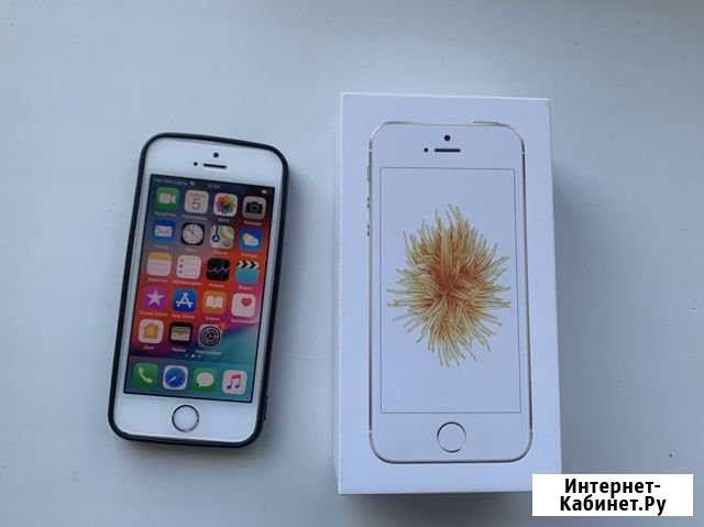 iPhone SE 32Гб RU/A Благовещенск - изображение 1
