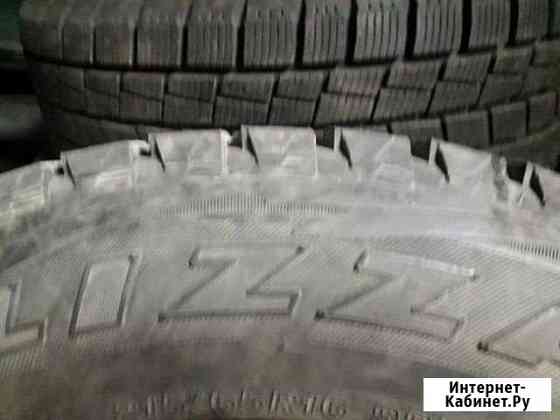 Продам японский комплект зима 215/65R16 Елизово
