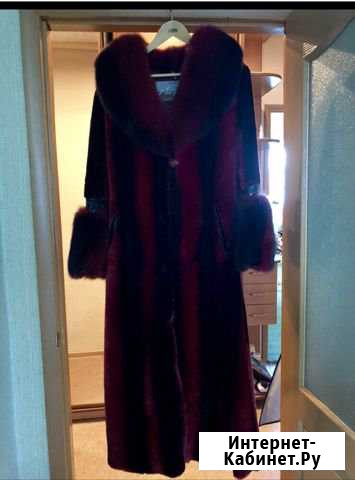 Шуба мутоновая. Б/у в хорошем состоянии Магадан - изображение 1