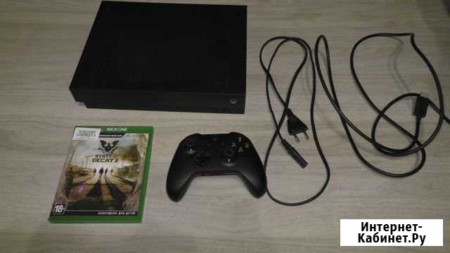Продам Xbox One X 1 Tb + 5 игр Южноуральск - изображение 1