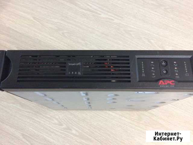 APC Smart UPS-1500 (SUA1500RMI2U) Магнитогорск - изображение 1