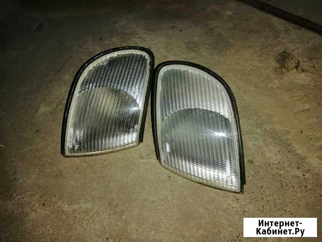 Поворотники передние на ауди А6 Hella Чебоксары - изображение 1