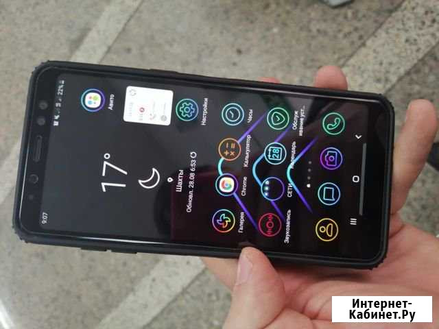 SAMSUNG Galaxy A8+ Шахты - изображение 1