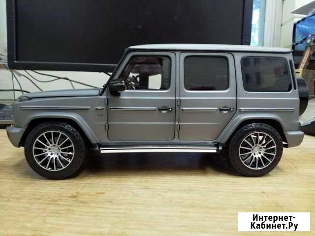 Модель Mercedes Benz OEM MiniChamps 1:18 1/18 G500 Новокуйбышевск - изображение 1