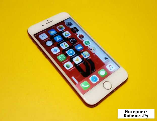 iPhone 7 128Gb RED product Щербинка - изображение 1