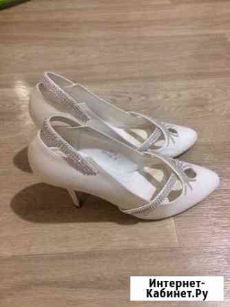 Белые туфли натуральная кожа Красноярск